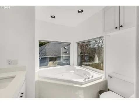 16582 SW Mcgwire Court Beaverton OR 97007