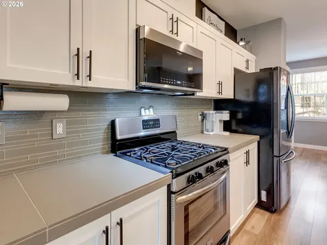28606 SW Paris Avenue Wilsonville OR 97070