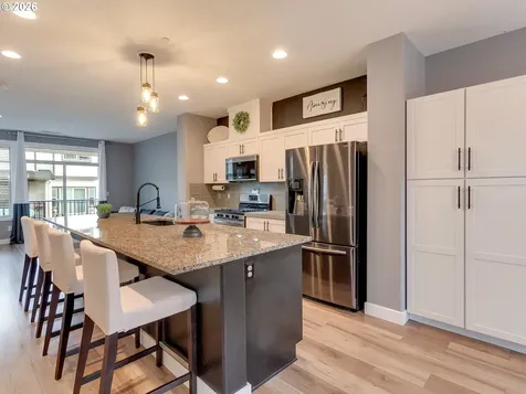 28606 SW Paris Avenue Wilsonville OR 97070