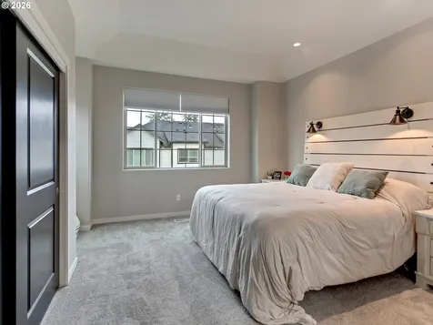 28606 SW Paris Avenue Wilsonville OR 97070
