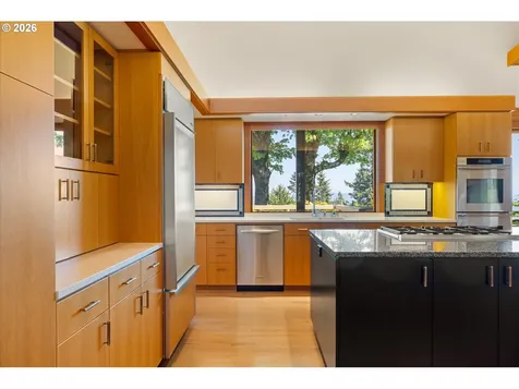 1117 SW Mitchell Lane Portland OR 97239