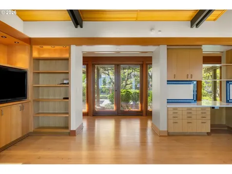 1117 SW Mitchell Lane Portland OR 97239
