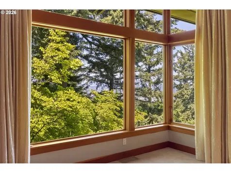 1117 SW Mitchell Lane Portland OR 97239