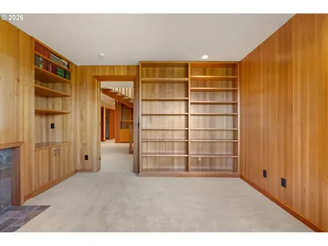 1117 SW Mitchell Lane Portland OR 97239