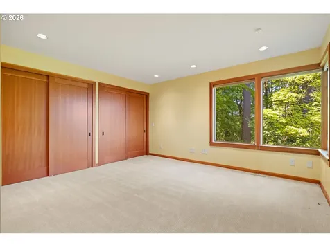 1117 SW Mitchell Lane Portland OR 97239