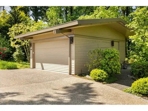 1117 SW Mitchell Lane Portland OR 97239