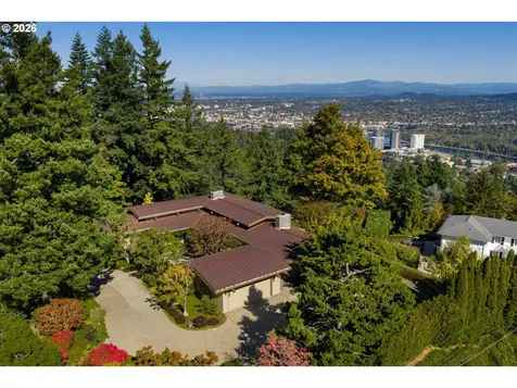 1117 SW Mitchell Lane Portland OR 97239