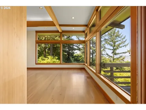 1117 SW Mitchell Lane Portland OR 97239
