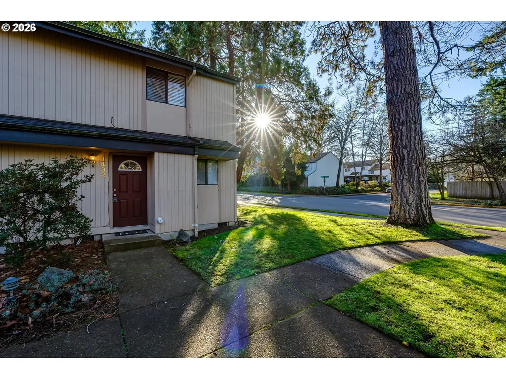 1432 Fetters Loop Eugene OR 97402