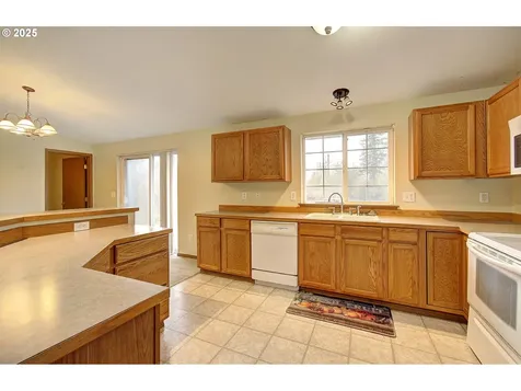 133 Victoria Lane Chehalis WA 98532