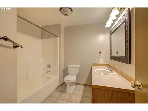 133 Victoria Lane Chehalis WA 98532