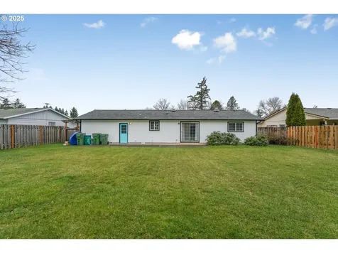 3715 E Madrona Drive Newberg OR 97132