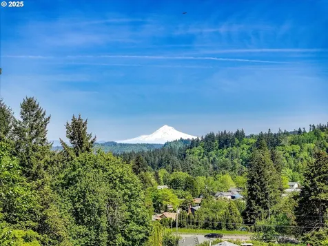 8461 Cason Lane Gladstone OR 97027