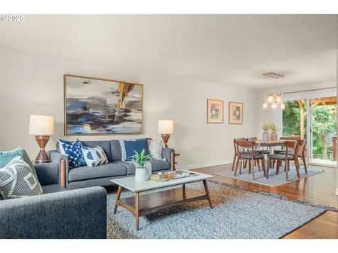 8461 Cason Lane Gladstone OR 97027