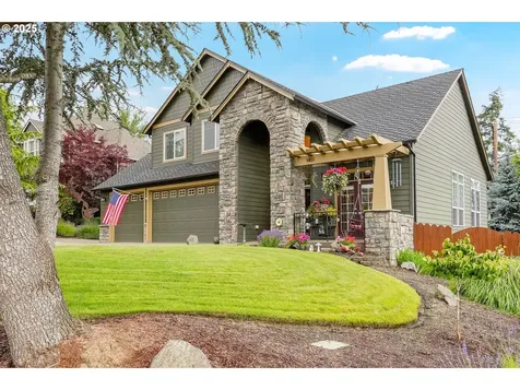 1401 Ranier Loop NW Salem OR 97304