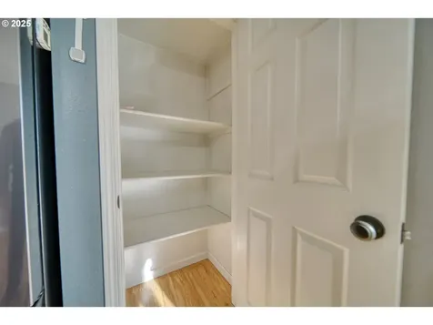 2440 6th Street Columbia City OR 97018