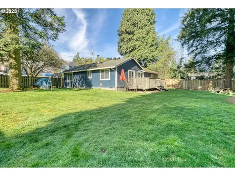 2440 6th Street Columbia City OR 97018