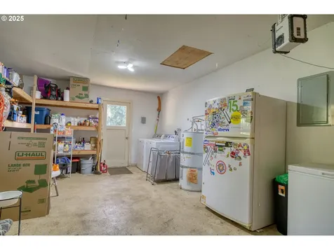 2440 6th Street Columbia City OR 97018