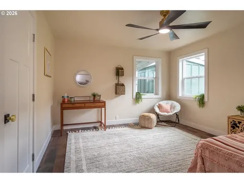 765 W Rainbow Street Roseburg OR 97471