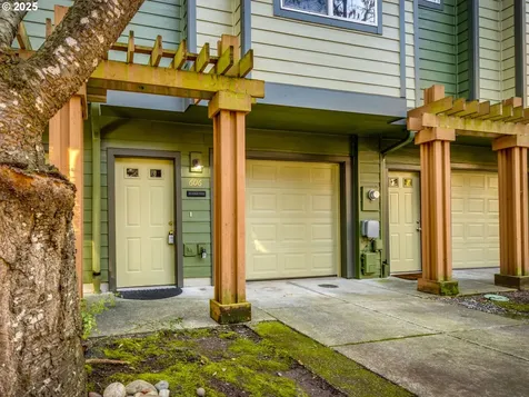 606 SW Dillan Drive Beaverton OR 97006