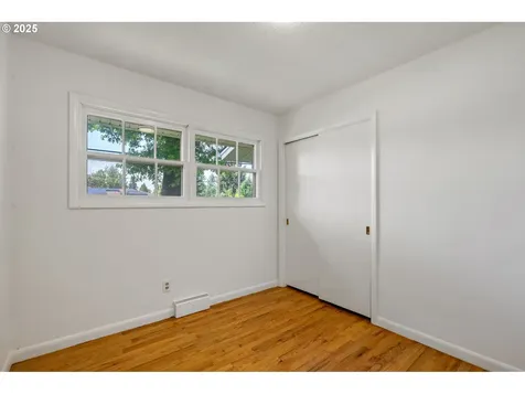 881 Linn Avenue Oregon City OR 97045