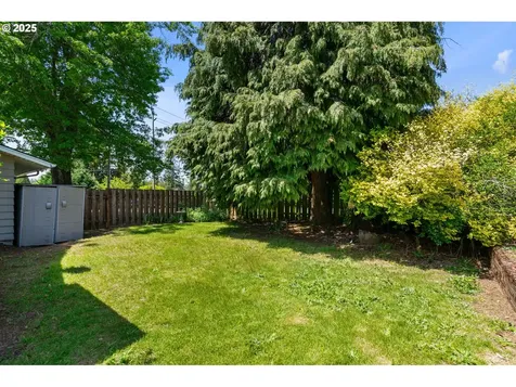 881 Linn Avenue Oregon City OR 97045