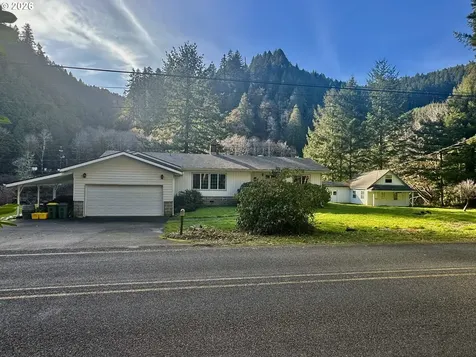 11445 E Mapleton Road Mapleton OR 97453