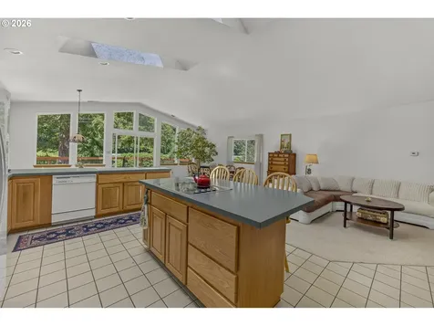 11445 E Mapleton Road Mapleton OR 97453