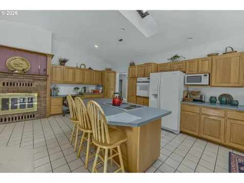 11445 E Mapleton Road Mapleton OR 97453