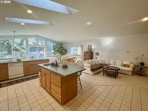 11445 E Mapleton Road Mapleton OR 97453