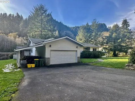 11445 E Mapleton Road Mapleton OR 97453