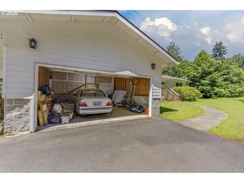 11445 E Mapleton Road Mapleton OR 97453
