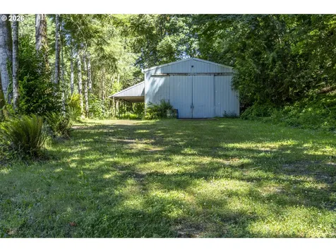 11445 E Mapleton Road Mapleton OR 97453