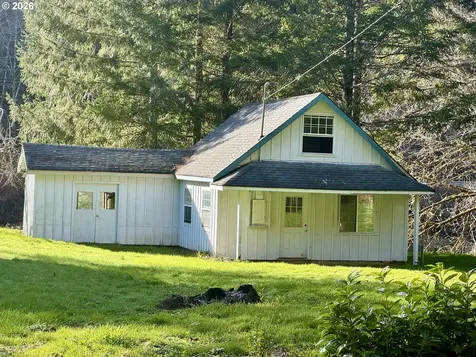 11445 E Mapleton Road Mapleton OR 97453