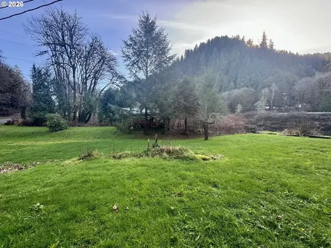 11445 E Mapleton Road Mapleton OR 97453