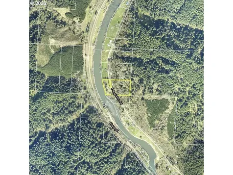 11445 E Mapleton Road Mapleton OR 97453
