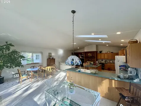 11445 E Mapleton Road Mapleton OR 97453