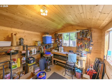 2265 NW Victoria Drive Mcminnville OR 97128