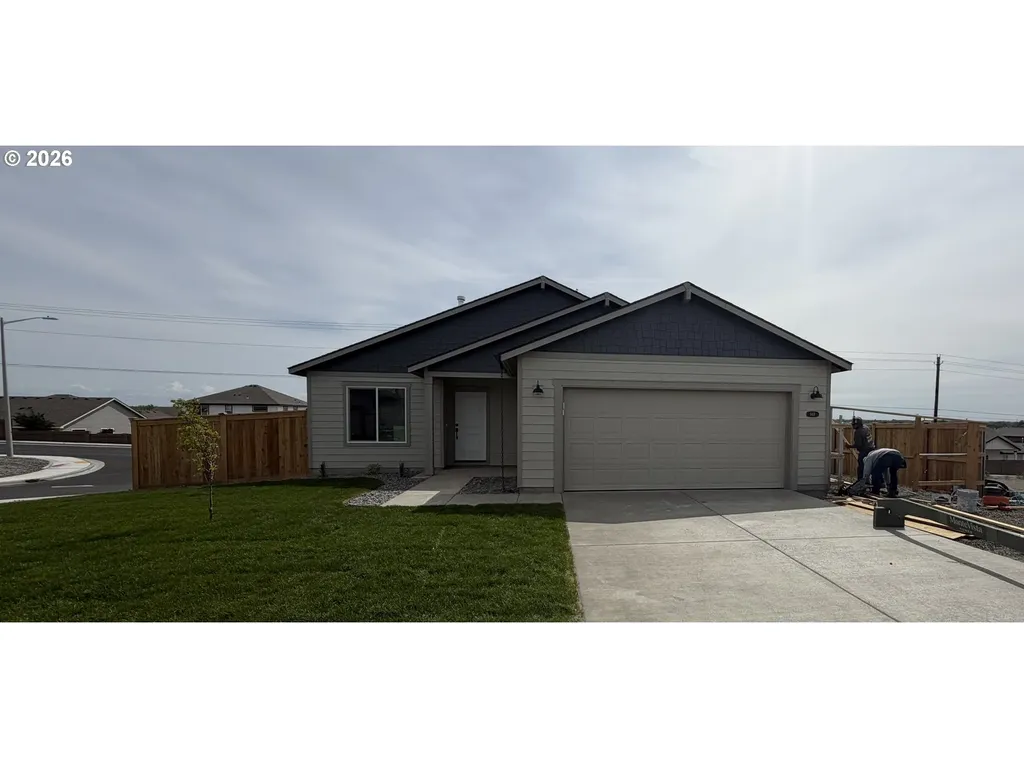 848 NE Laurel Springs Drive Hermiston OR 97838