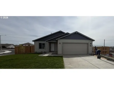 848 NE Laurel Springs Drive Hermiston OR 97838