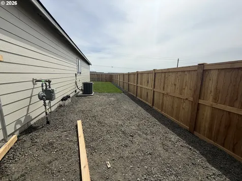 848 NE Laurel Springs Drive Hermiston OR 97838