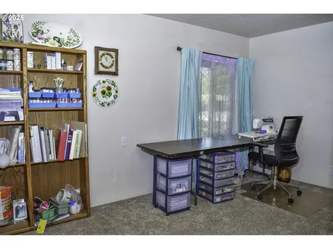 1529 Grand Avenue Medford OR 97504