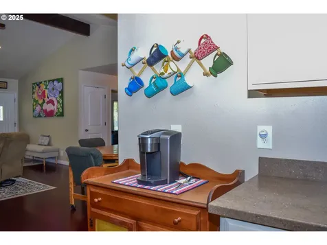 1529 Grand Avenue Medford OR 97504