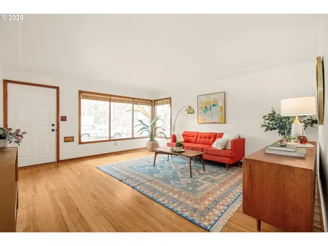 7825 SE Sherman Street Portland OR 97215