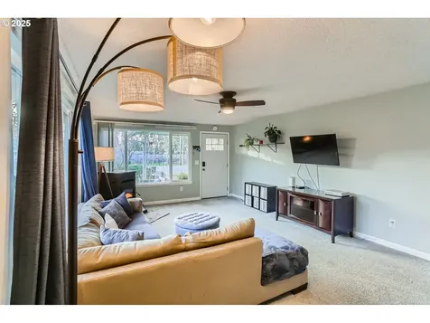1424 SE Villard Street Mcminnville OR 97128