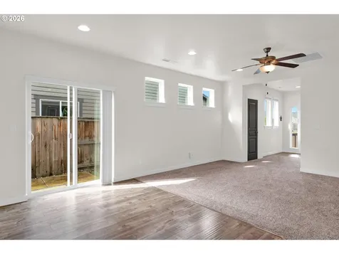 32944 E Lincoln Way Eugene OR 97408
