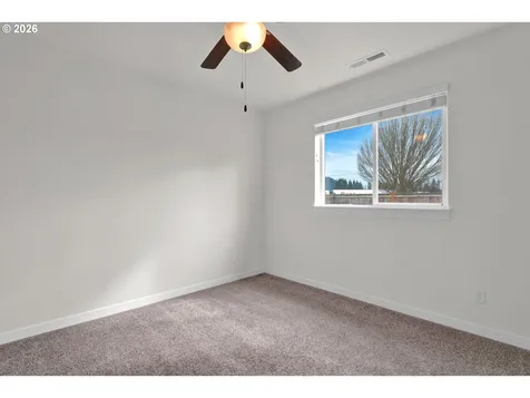 32944 E Lincoln Way Eugene OR 97408