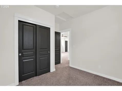 32944 E Lincoln Way Eugene OR 97408