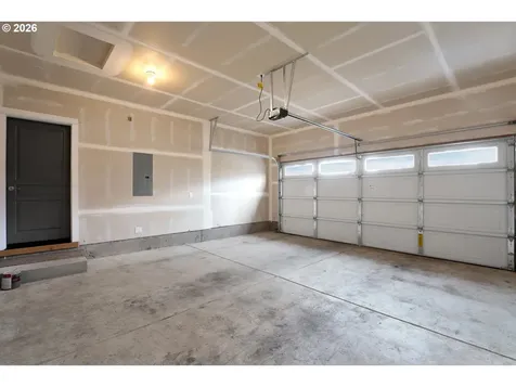 32944 E Lincoln Way Eugene OR 97408