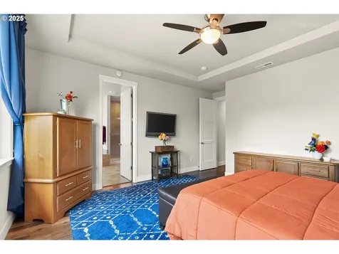 601 SW 7th Street Dundee OR 97115